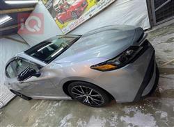 تۆیۆتا کامری